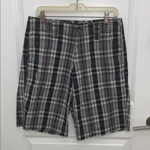 Men’s plaid shorts NWT